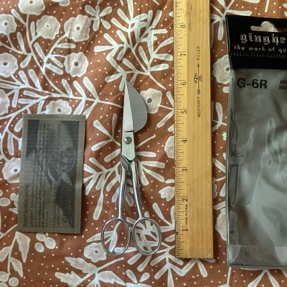 Applique Scissors G-6R 6” - Picture 2 of 10
